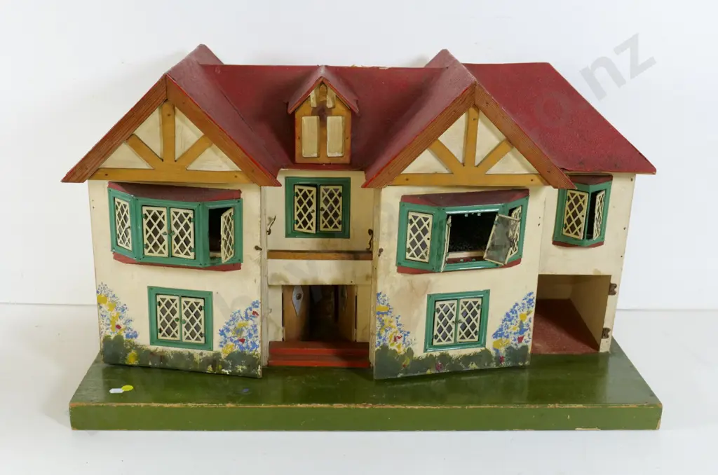 vintage Triang doll house - wood with metal windows, has damage and wear, missing parts, no lights H430 W720 D350 Image 1++