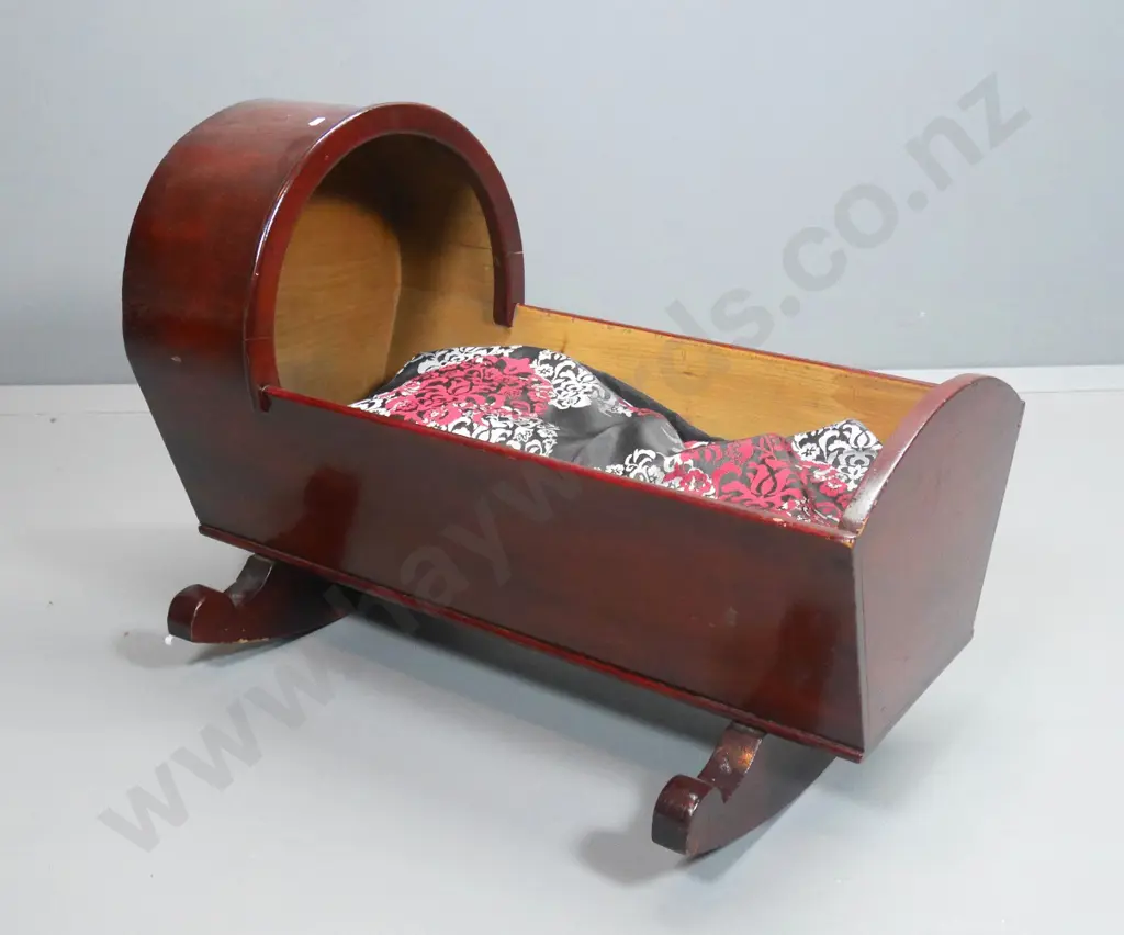 vintage timber hooded rocking cradle with modern cushion H-590 L-830 W-550 Image 1++