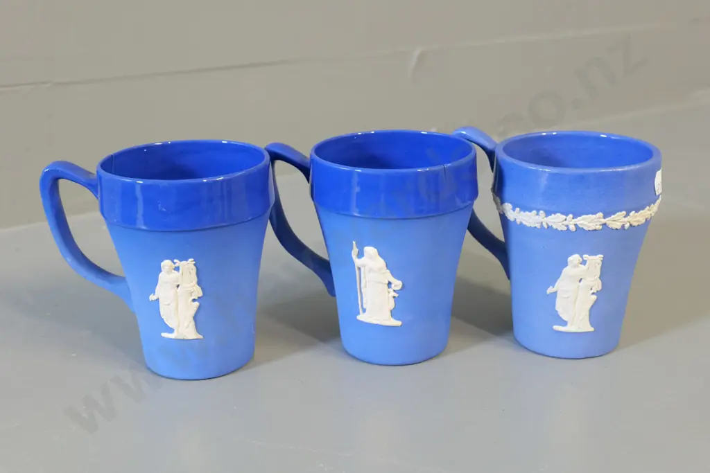Temuka pottery - 3 blue glaze jasperware mugs signed RS Lovatt, 1980s dates, H-100 Image 1++