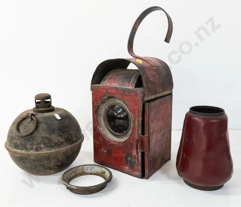 vintage red painted signal lantern with red lenses H-420 heavy globe shaped base of some sort, small red lantern shade Image 1++