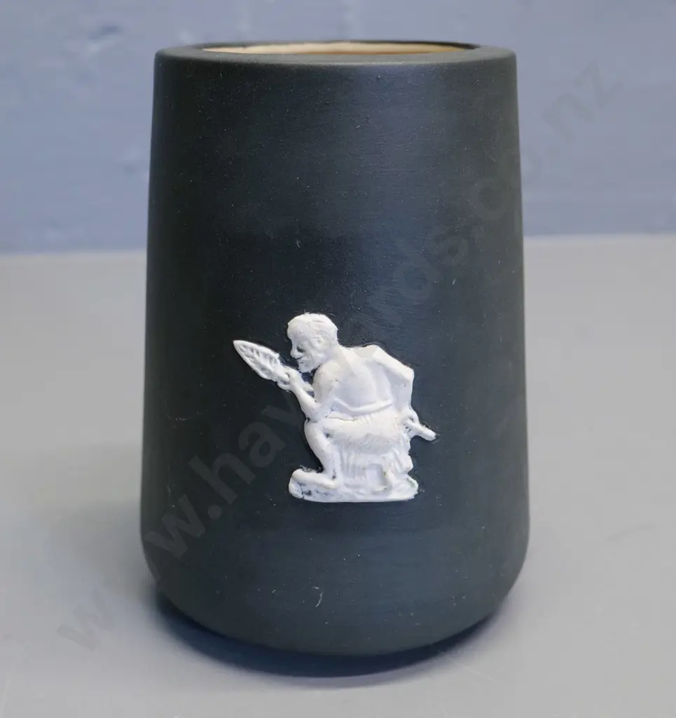 Temuka pottery - black jasperware small vase with Maori warrior & kiwi bird decoration, no maker's marks H130 Image 1++