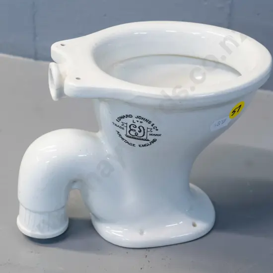 miniature toilet apprentice test piece made in 1912 by T.N. Lovatt H-140 L-140