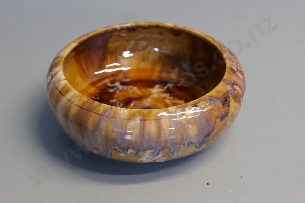 Temuka pottery - Te Rona swirl glaze bowl, signed TN Lovatt H-80 Diameter 200 Image 1++