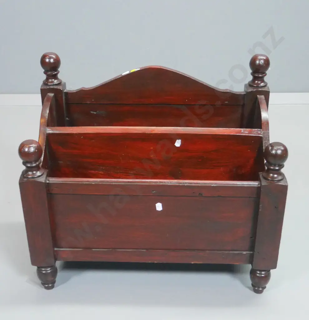reproduction mahogany canterbury / magazine rack H-420 W-520 D-300 Image 1++