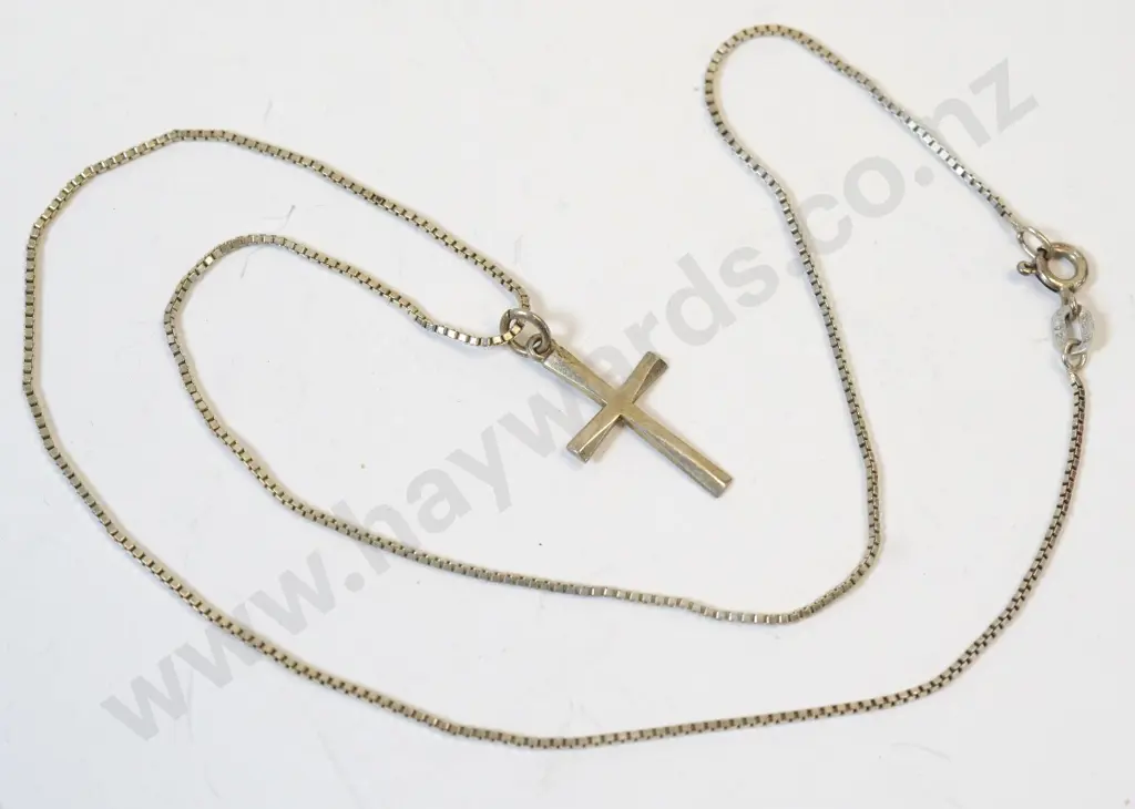 silver cross and chain - marked lion Image 1++
