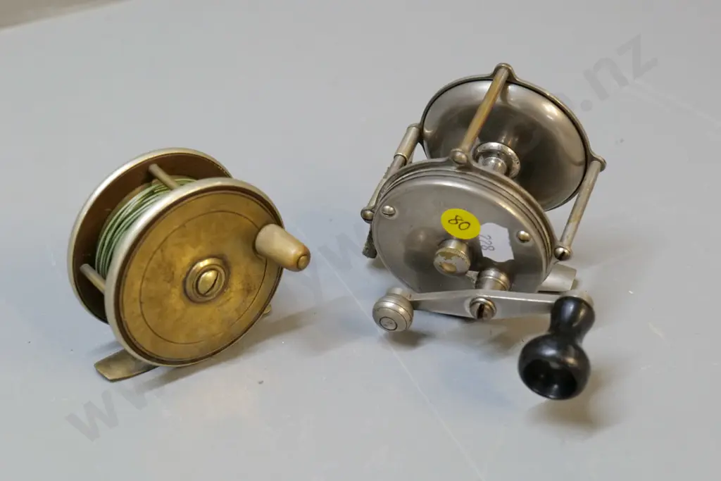 2 vintage fishing reels - brass with bone handle & metal 4 Brothers Beacon, patent 1905, D-70 Image 1++