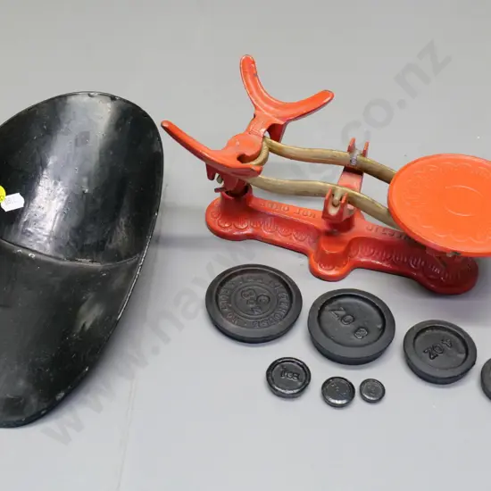 vintage red painted balance scales marked 'Domestic Use Only' 0 and weights H-150 W-300