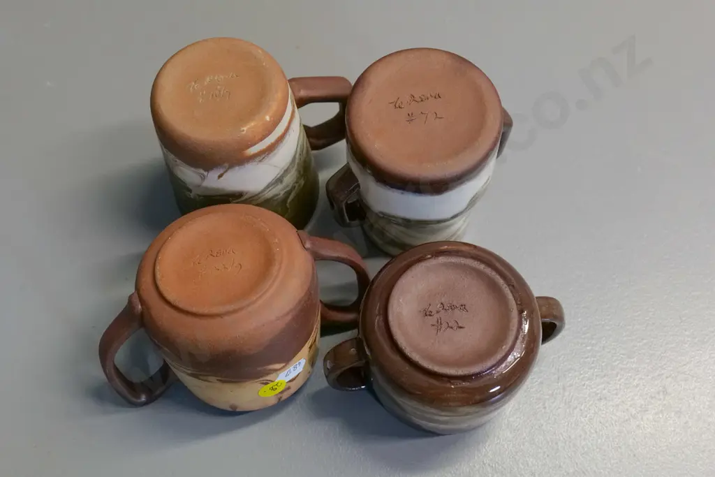 Temuka pottery - 4 pieces Te Rona swirl glaze, various colours - 3 double-handled sugar bowls, vase H100, coffee mug Image 1++