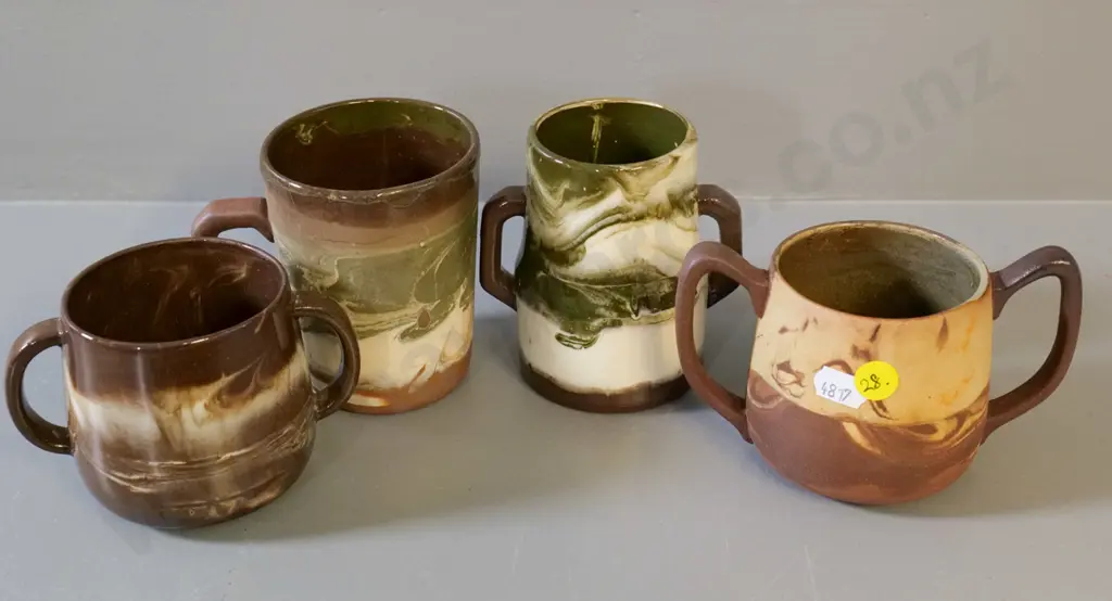 Temuka pottery - 4 pieces Te Rona swirl glaze, various colours - 3 double-handled sugar bowls, vase H100, coffee mug Image 1++