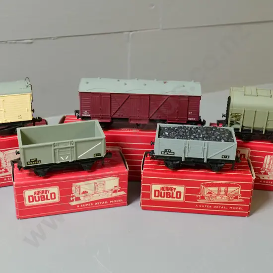 Hornby Dublo OO gauge model railway items - 5 freight wagons - grain wagon, refrigerator, mineral, coal etc.
