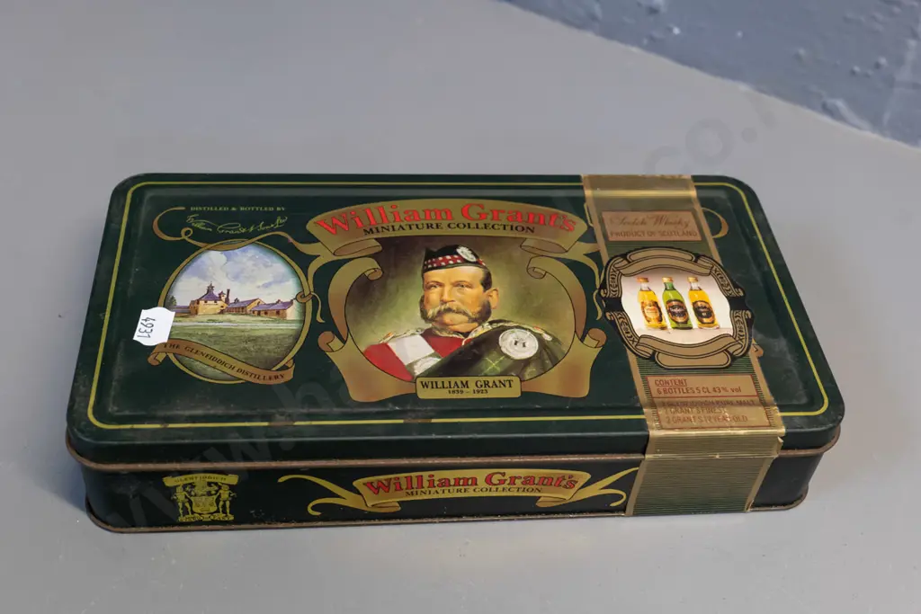 William Grant Scotch whisky - set of 6 miniatures in presentation tin Image 1++