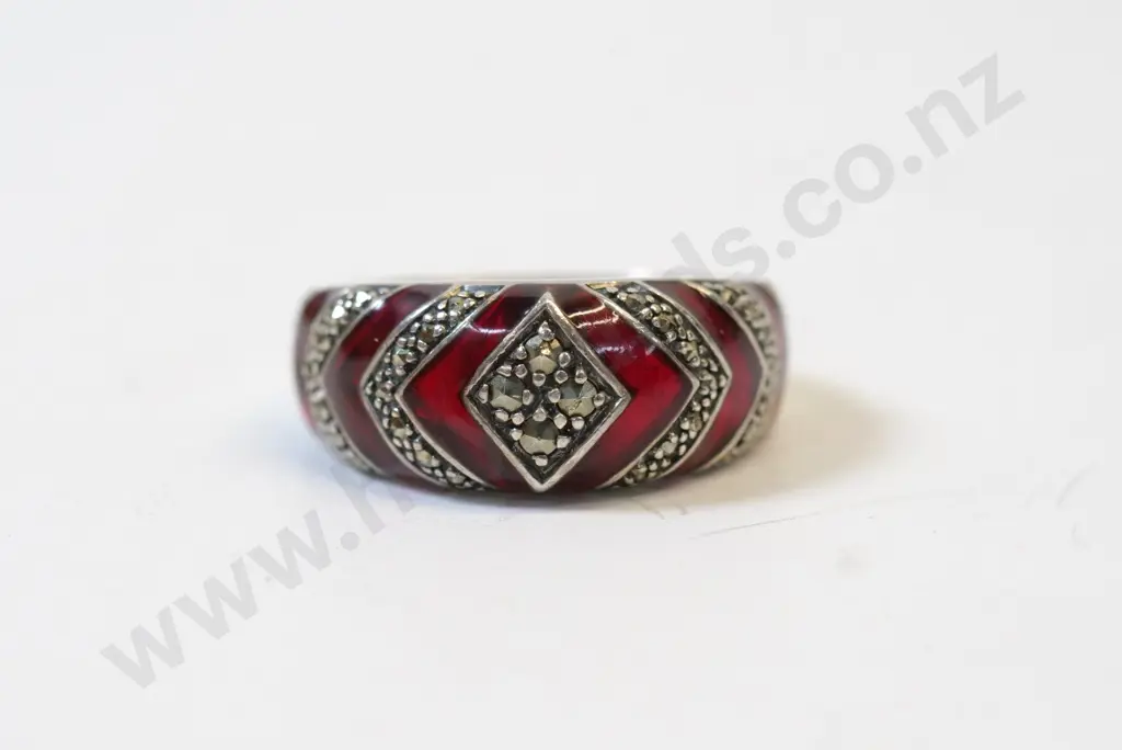 silver cz / red? dress ring Image 1++