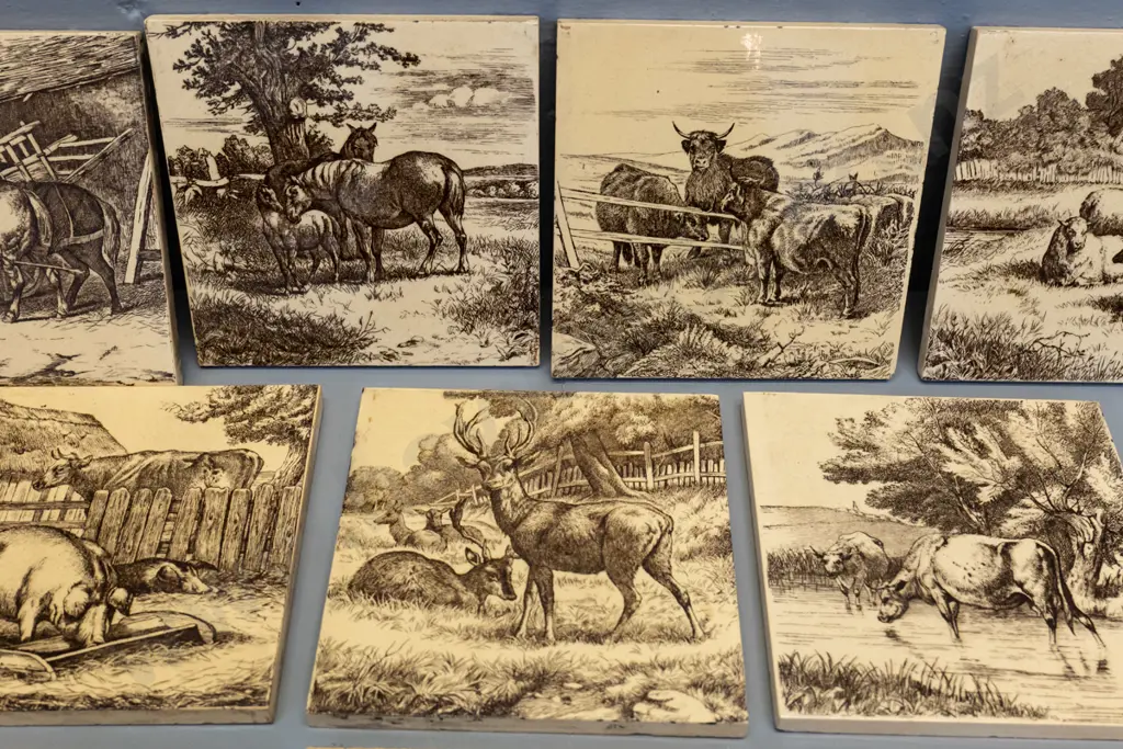 10 ceramic tiles - Minton farmyard scenes by William Wise circa late 1840s, 5 with W. Wise signature Image 1++