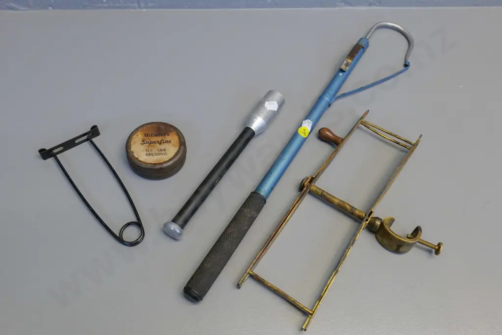 fly fishing items - collapsible gaff, fish club, brass line winder, etc. Image 1++