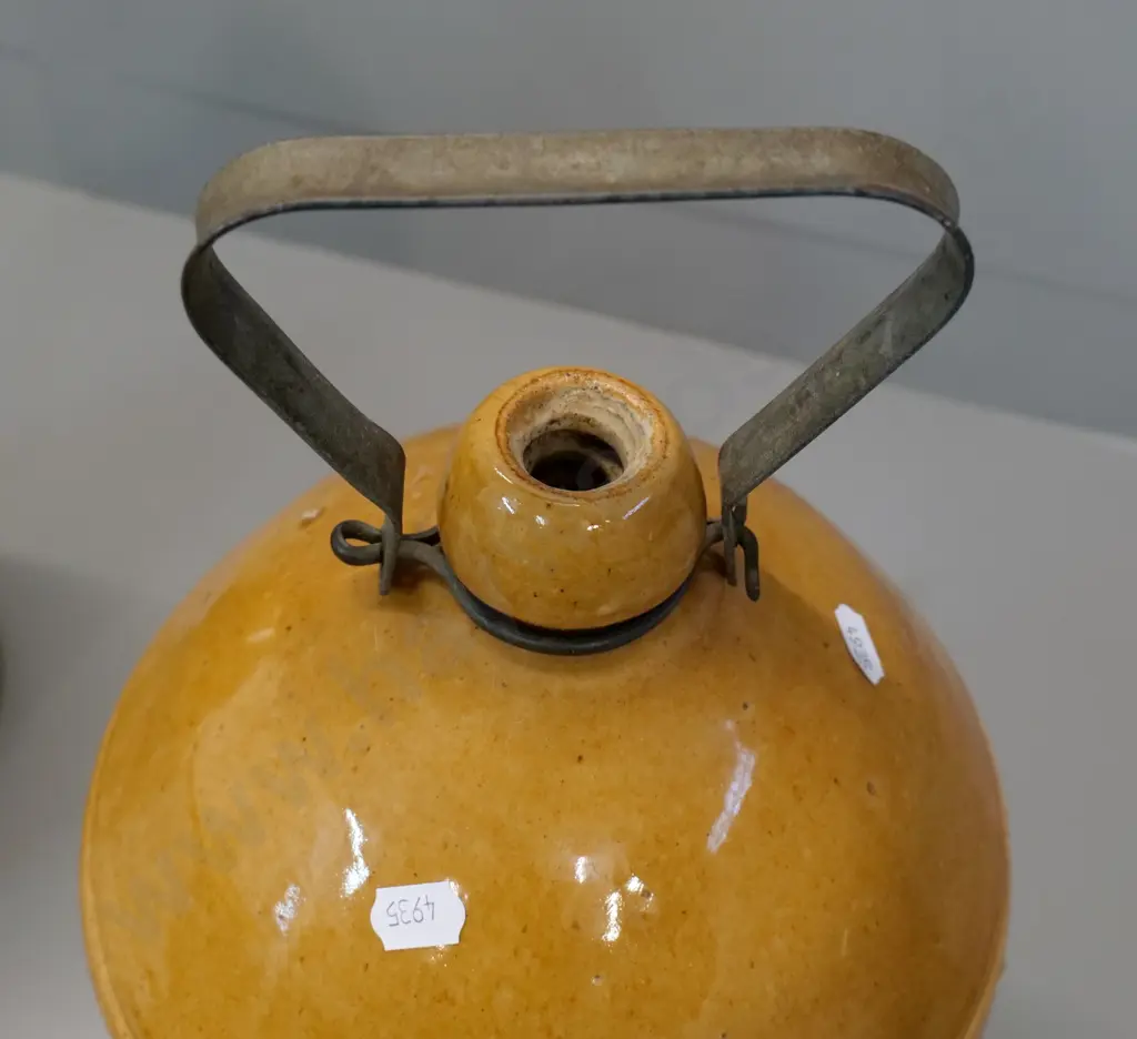 2-Gallon Thomson & Co Dunedin narrow-mouth crock with metal spigot and handle H430 D-230 Image 1++