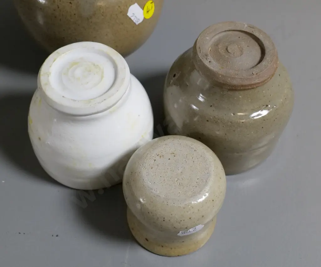 hand-potted teapot with cane handle and 3 small beakers, smallest has unknown maker's mark. Teapot H-230 Image 1++