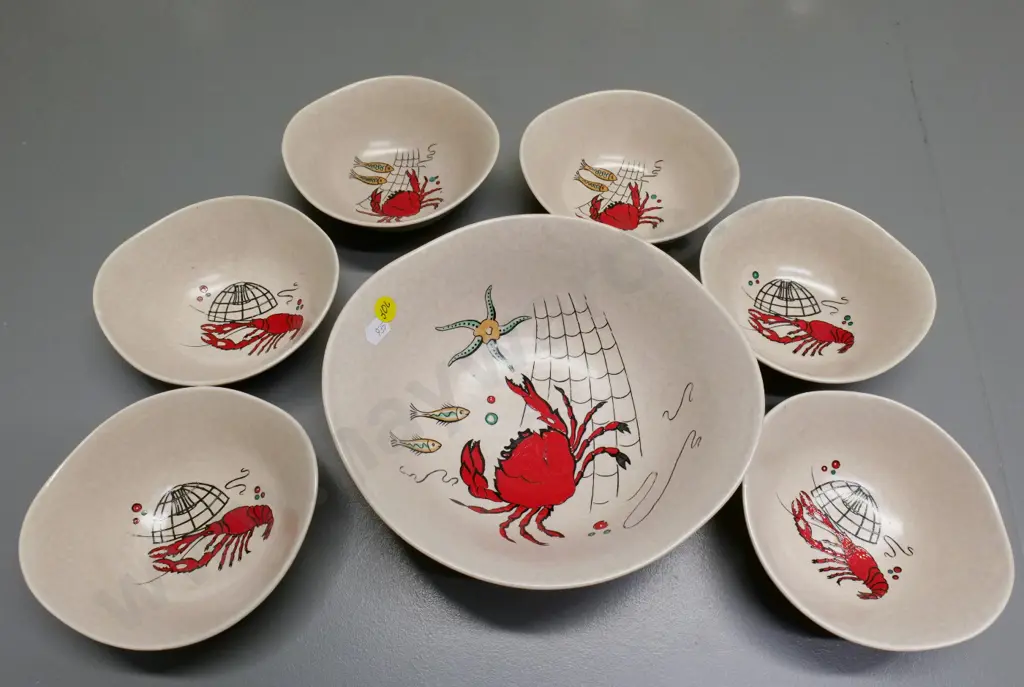 Crown Devon hand painted 7-piece seafood salad set - large bowl W-220 Image 1++