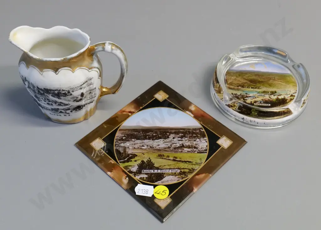 3 pieces souvenir ware - Roxborough ahstray, Clyde jug H100 , Naseby bevelled glass photo plaque Image 1++