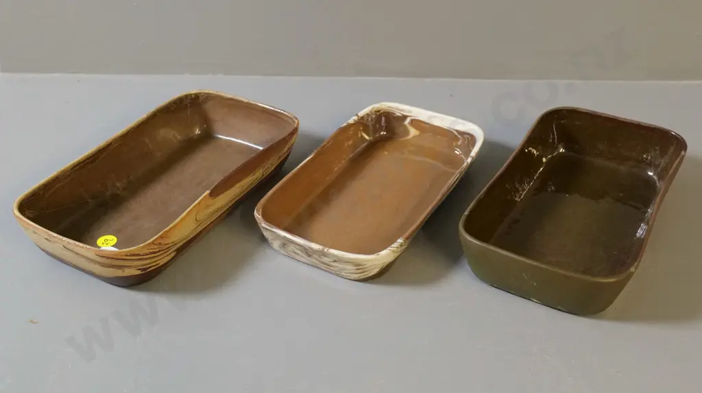 Temuka pottery - 3 Te Rona swirl glaze pie dishes, larger is H40 L220 W110, dark brown has chips on rim Image 1++