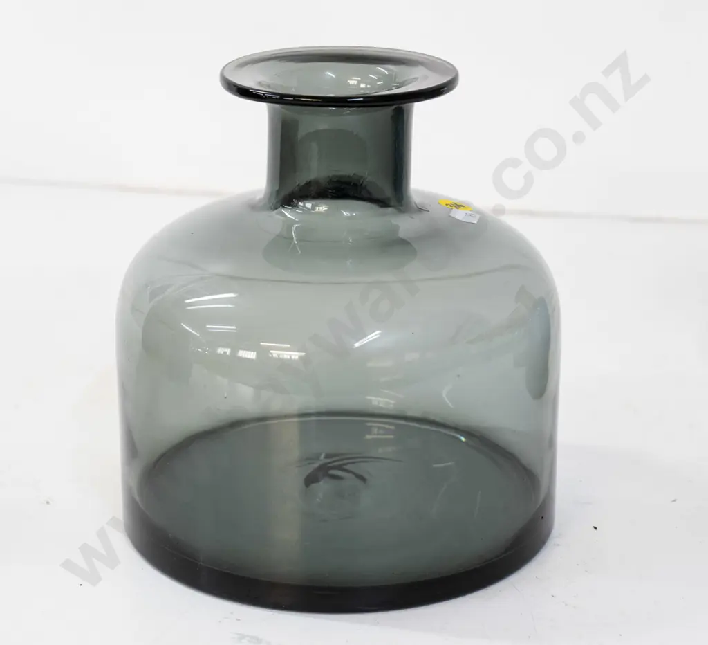 hand blown smoked glass narrow neck vase H-190 D-200 Image 1++