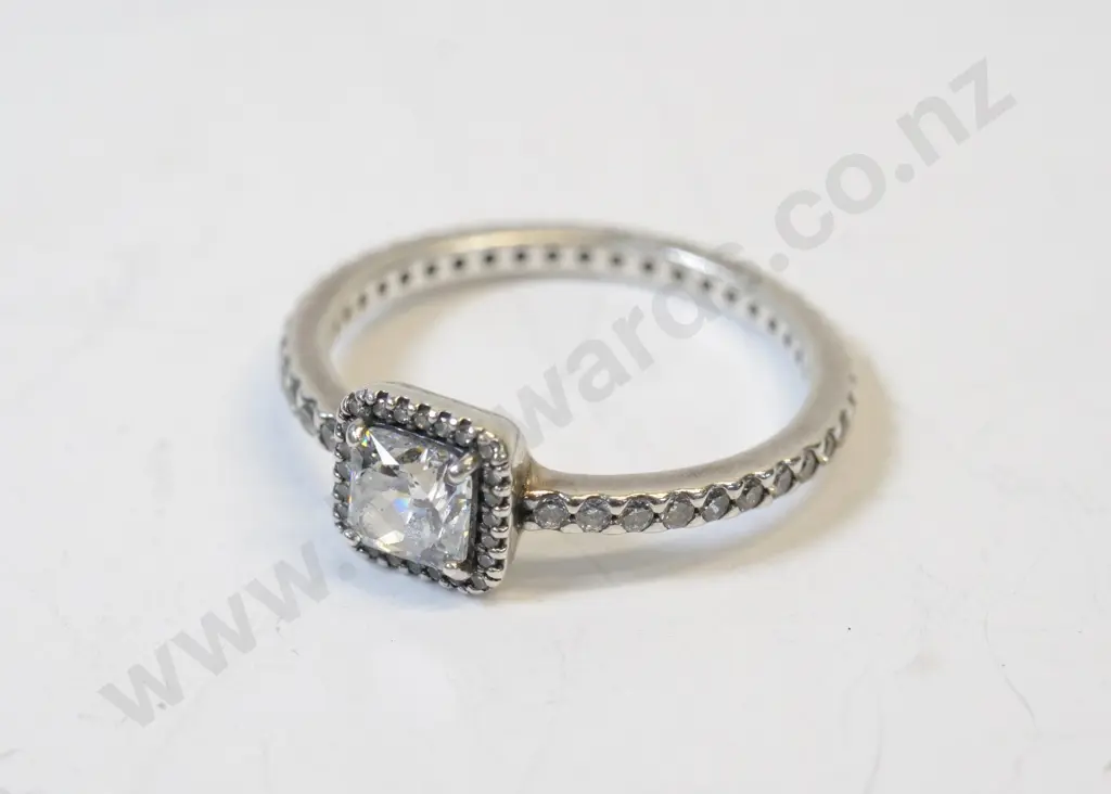 silver cz dress ring Image 1++