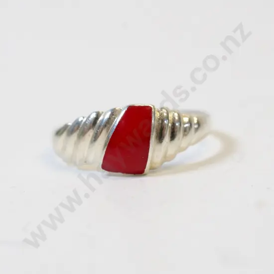 silver ring stamped 925