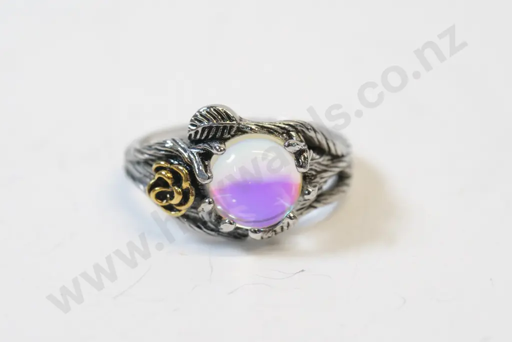 silver dress ring stamped 925 Image 1++