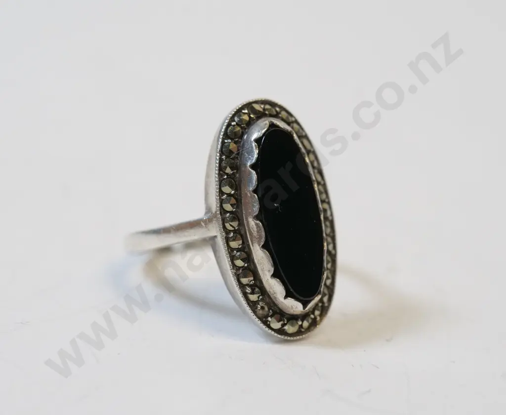 silver onyx & marcasite ring stamped silver Image 1++