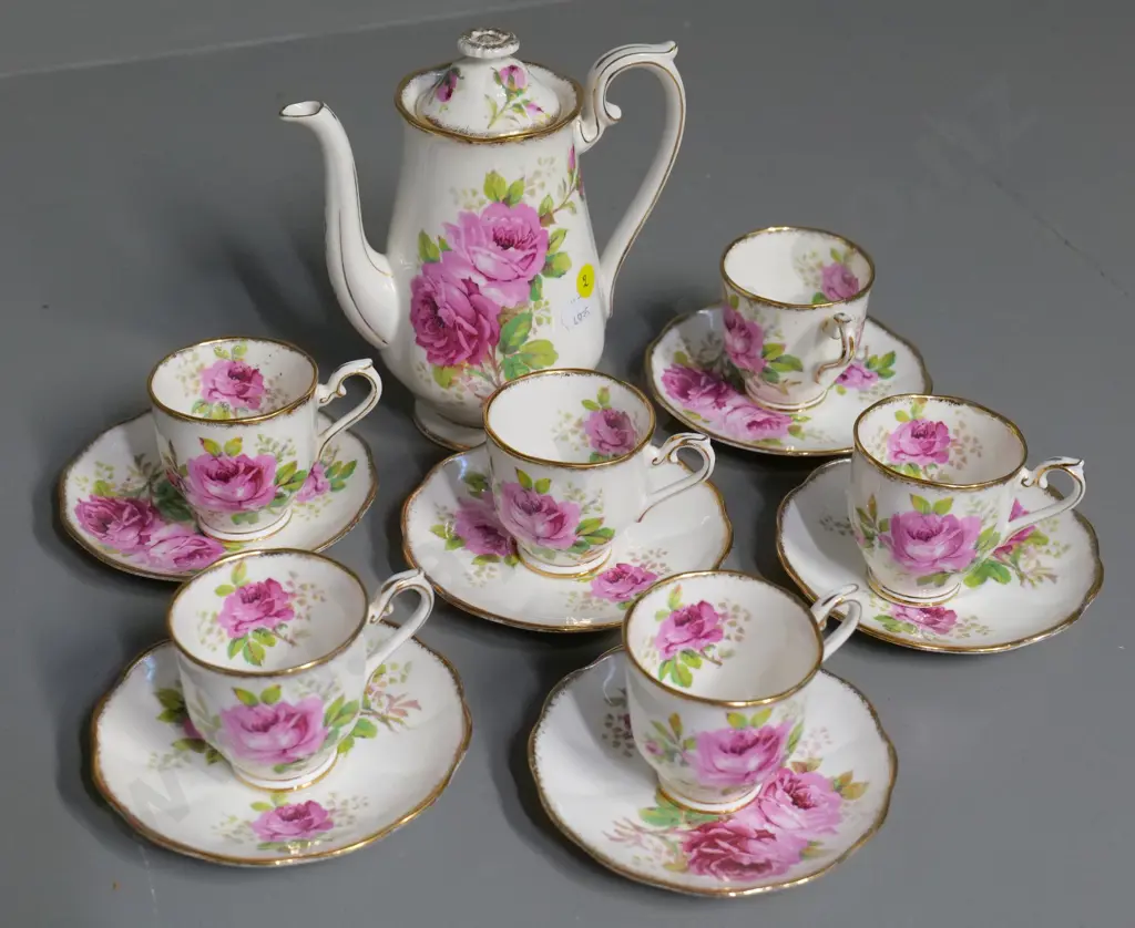 Royal Albert American Beauty coffee pot and 6 cups & saucers Image 1++