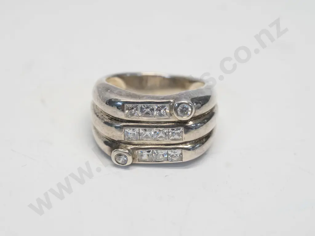 silver cz dress ring stamped 925 Image 1++