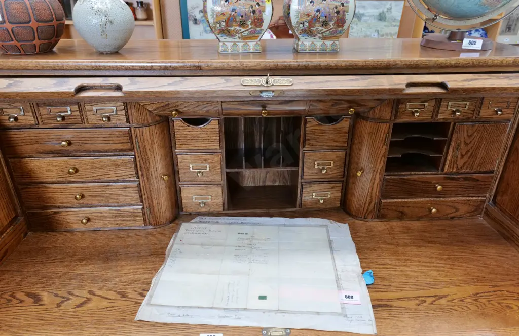 reproduction oak twin-pedestal roll-top desk -  carved wooden handles, brass hardware H-1300 W-1530 D-810 Image 1++