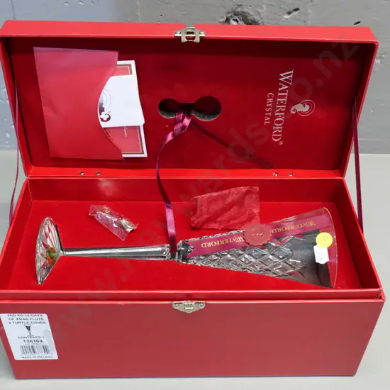 boxed Waterford crystal stemmed glass - 12 Days of Christmas theme - Two Turtle Doves - glass is H-260