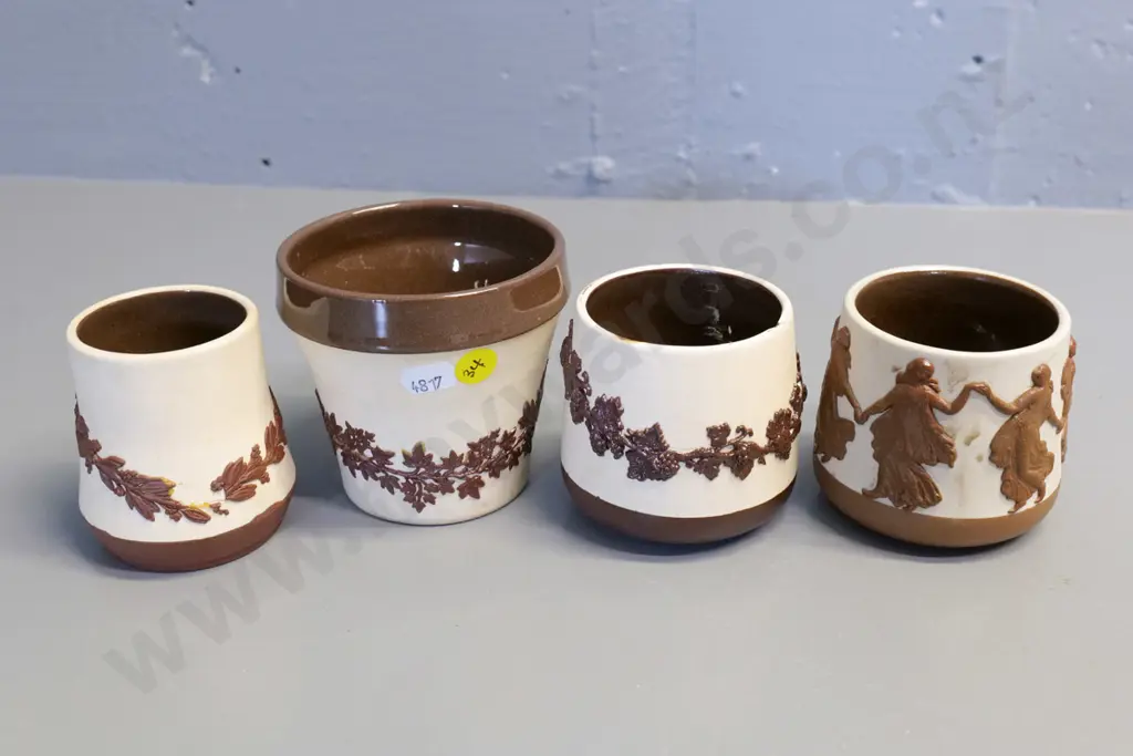 Temuka pottery - 4 pieces of cream & brown Lovatt's jasperware - small jardiniere H90 & 3 pots, one w/chips, one stained Image 1++