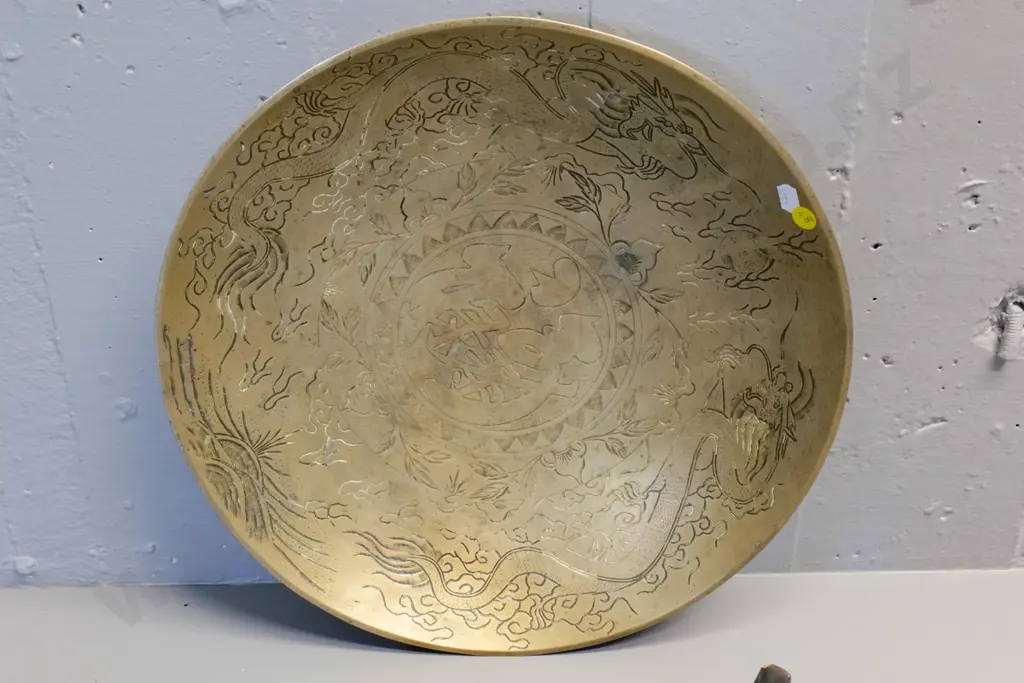 large Chinese etched brass bowl on carved wooden 2-piece stand, one foot has chip to wood H-140 Diameter 380 Image 1++