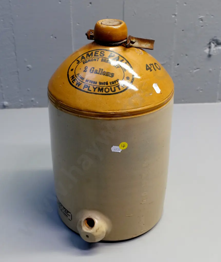 2-Gallon James Paul Egmont Brewery New Plymouth narrow-mouth crock with metal handle H420 D-240 Image 1++