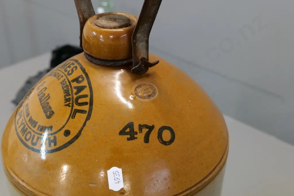 2-Gallon James Paul Egmont Brewery New Plymouth narrow-mouth crock with metal handle H420 D-240 Image 1++