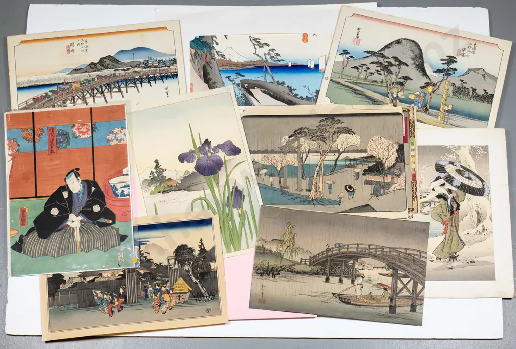 assortment of unframed Japanese woodblock prints - varied condition - some foxing, creasing and damage Image 1++