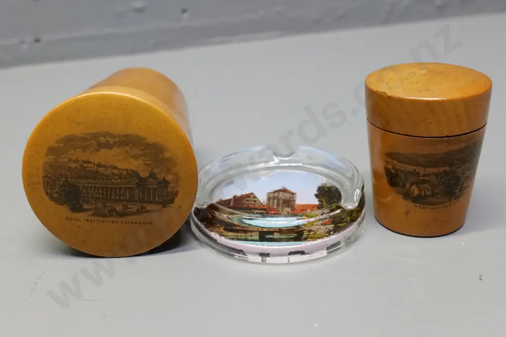 Souvenir ware - 2 etched glass drinking glasses in turned wood cases - Dunoon and Edinburgh - and a German glass ashtray Image 1++