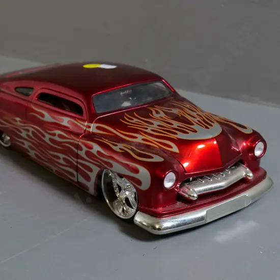 die-cast model car - 1:18 Jada Mercury low-rider