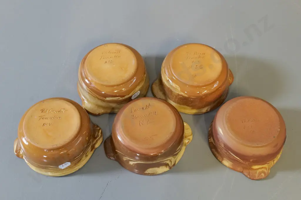 Temuka pottery - 5 Te Rona swirl glaze ramekins, model 55, some signed RS Lovatt H-55 W-140 Image 1++