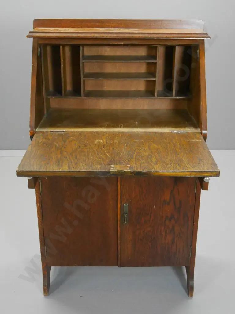 oak drop front writing bureau H-1100 W-690 D-330 Image 1++