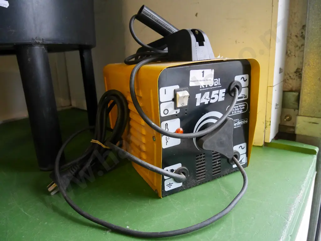 small Ryobi arc welder Image 1++