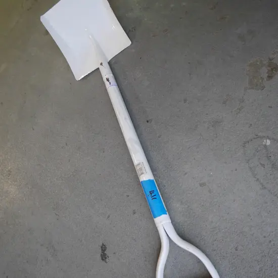 wide mouth shovel