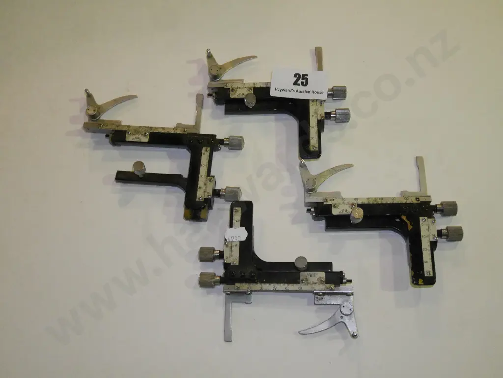4 sets of engineer's calipers Image 1++