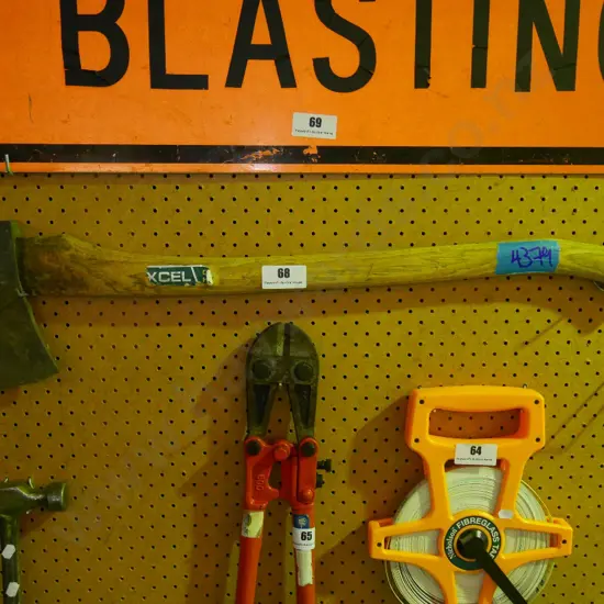 axe