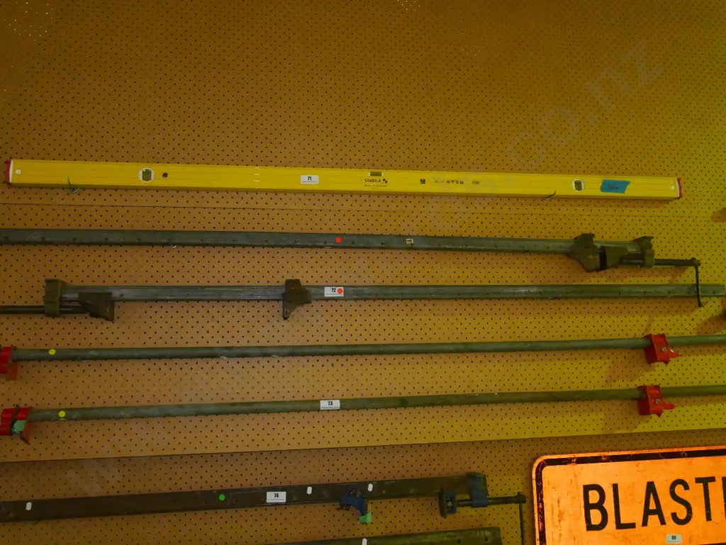 pair of heavy duty builder's clamps - orange dots Image 1++