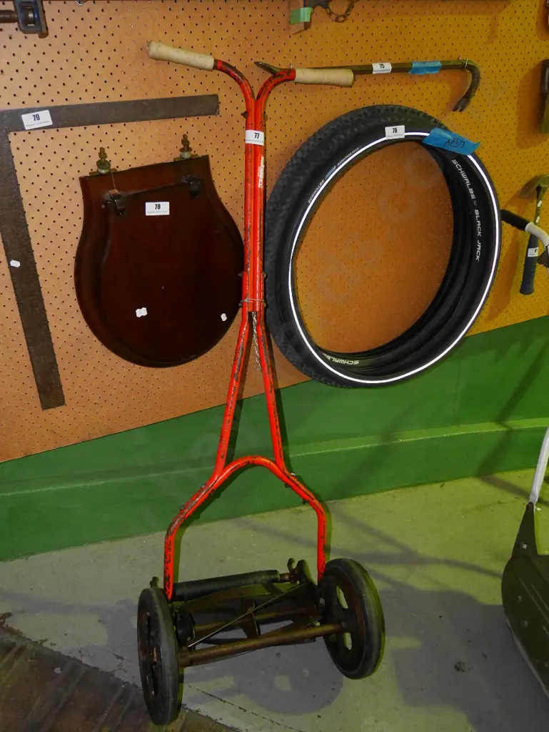 push mower Image 1++