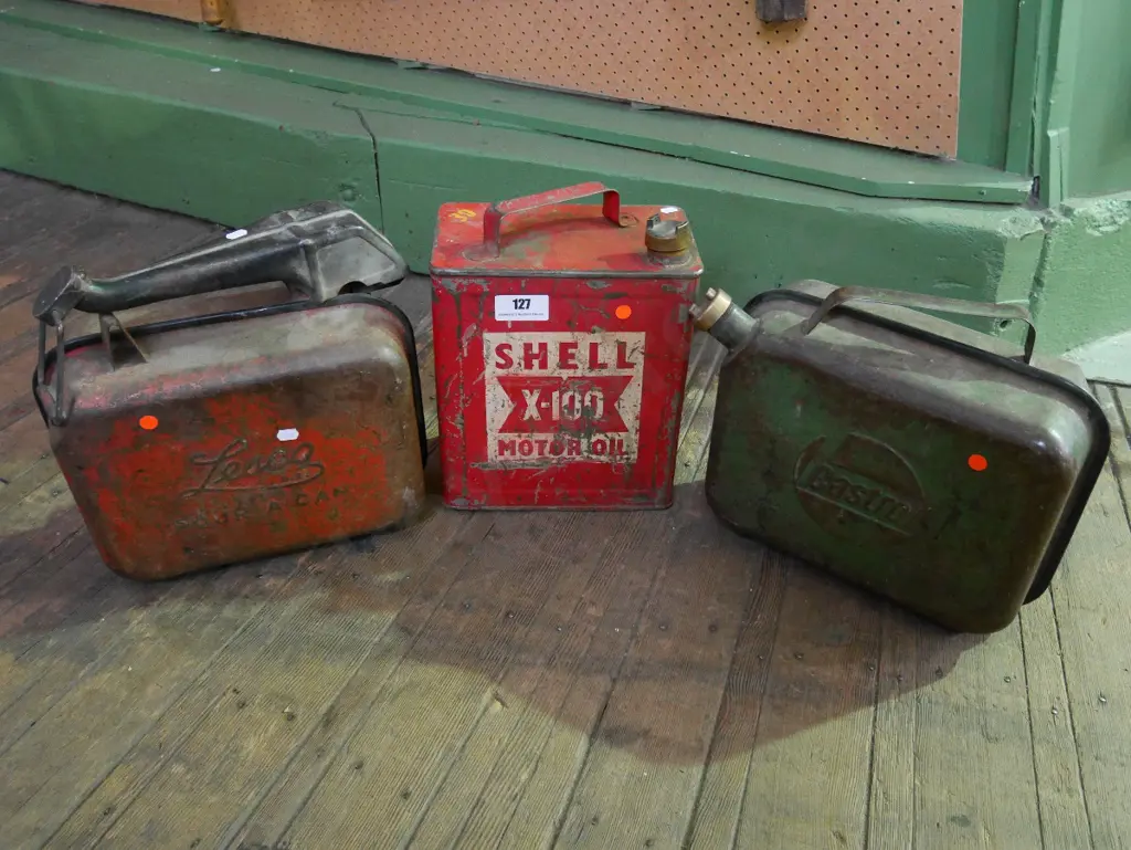 3x vintage fuel containers Image 1++