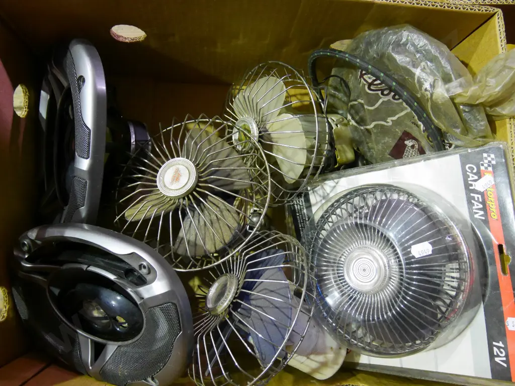 box; car fans, car speakers Image 1++