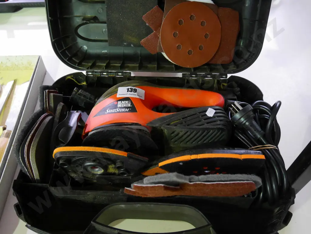 cased Black & Decker Sand Storm with accessories Image 1++